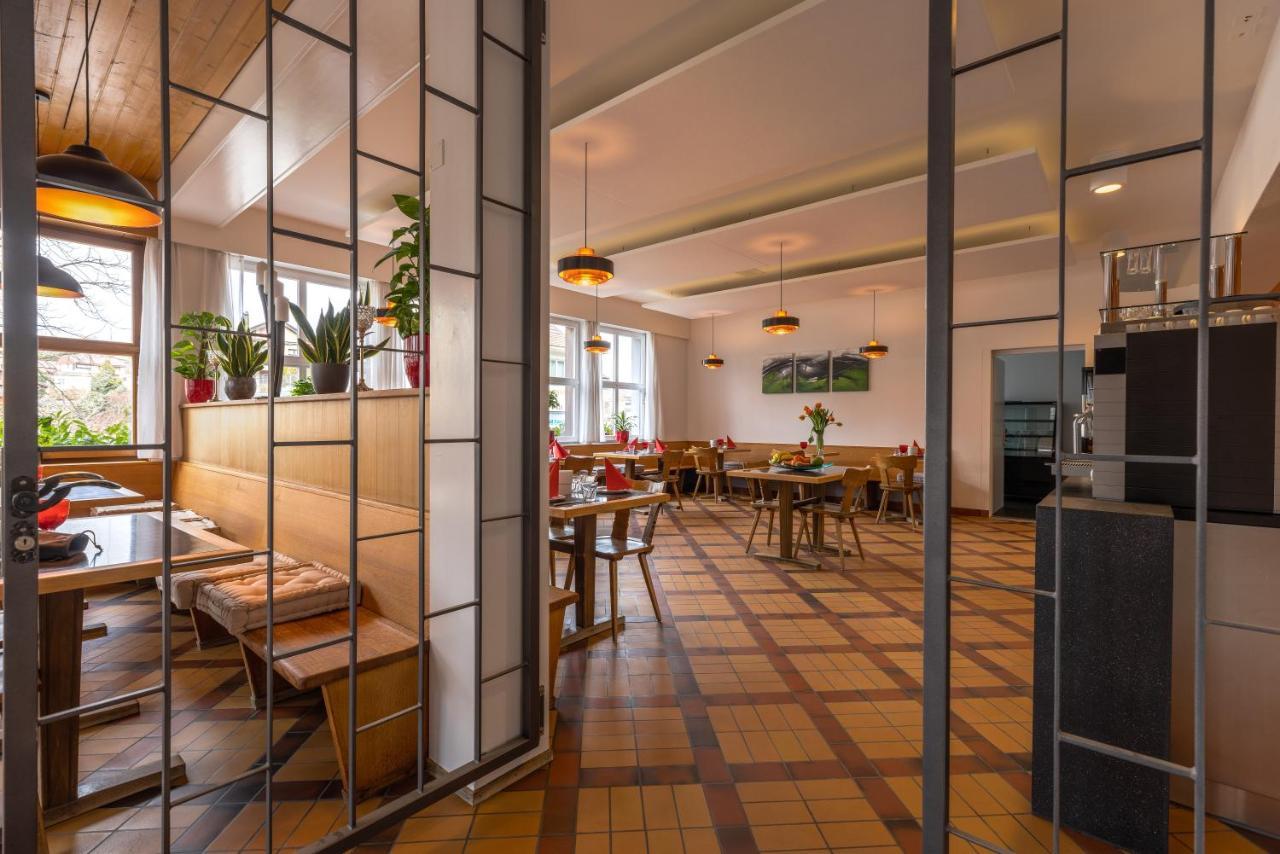 Hotel Baeren Niederscherli エクステリア 写真