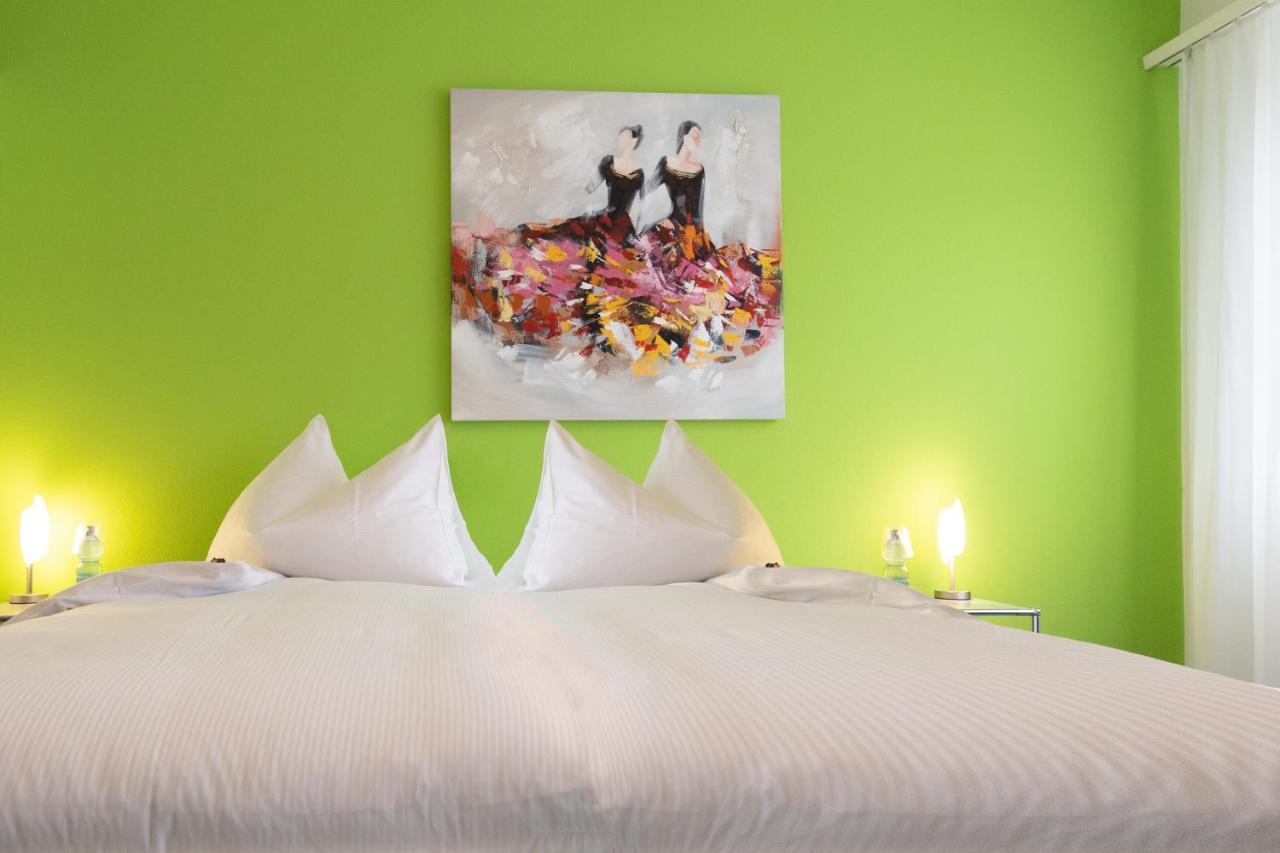 Hotel Baeren Niederscherli エクステリア 写真